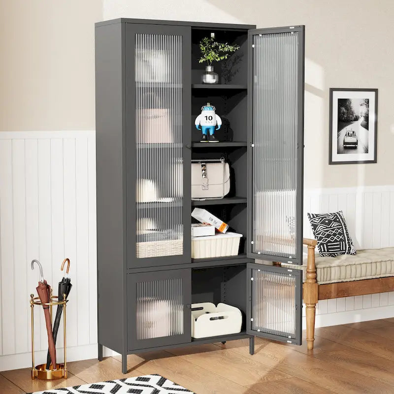 Mueble de almacenamiento metálico con puertas de vidrio y estantes ajustables