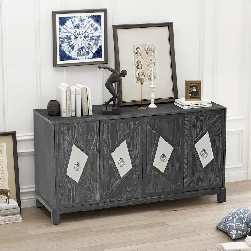 Credenza a 4 ante con ante decorative a specchio