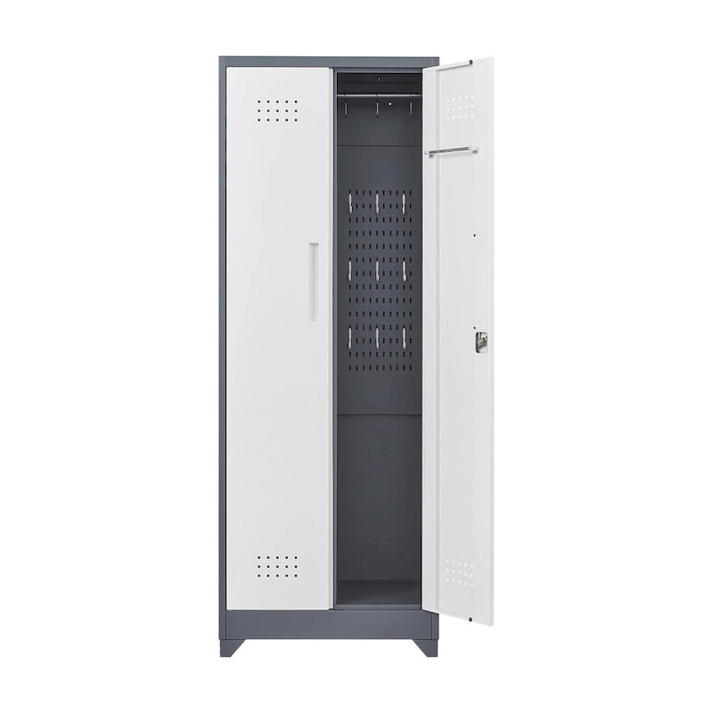 Meuble de rangement métallique avec porte verrouillable et range-balai