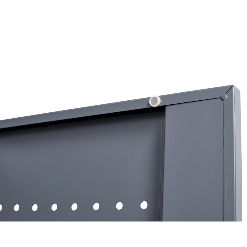 Meuble de rangement métallique avec porte verrouillable et range-balai